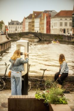 VR viewer Bruges